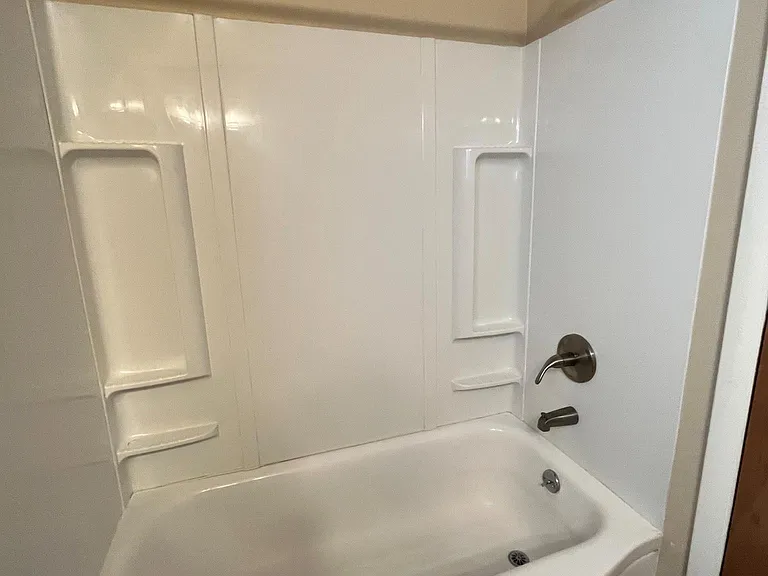 518 W 6th Ave #4 — Photo 7