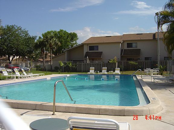 3rd image of 3309 Kilmer Dr
