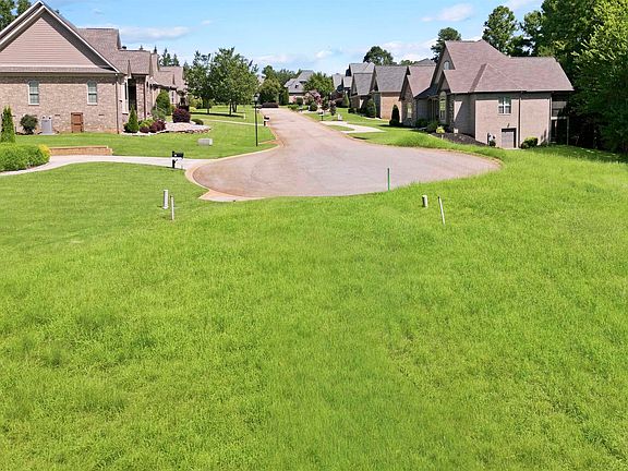 3rd image of 822 Grande Dunes Way