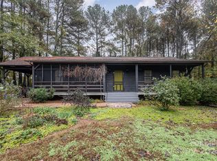 240 Mel Ln, Crouse, NC 28033