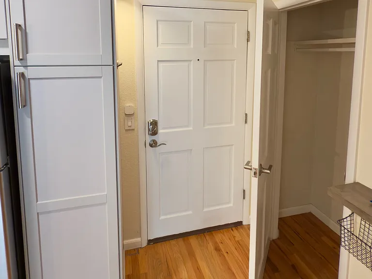 1410 York St #36 — Photo 5