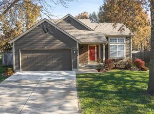 16216 W 132nd St, Olathe, KS 66062