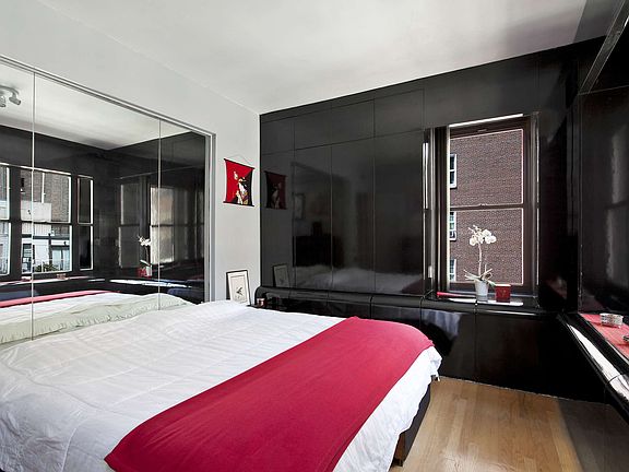 5th image of 250 W 75th St APT 8B