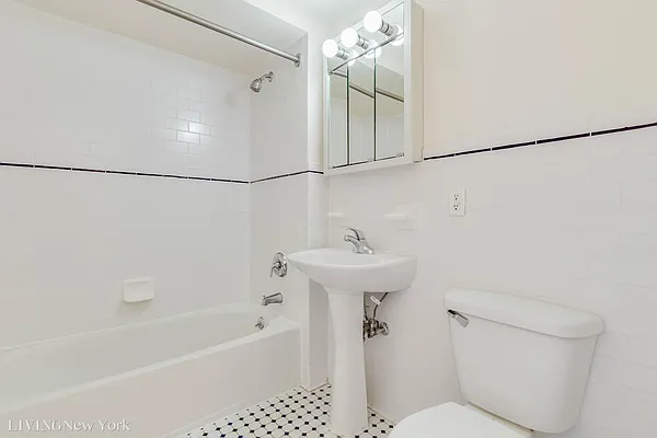 Rented by Living New York | media 21