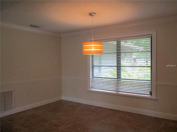 4th image of 9504 64th Ave E