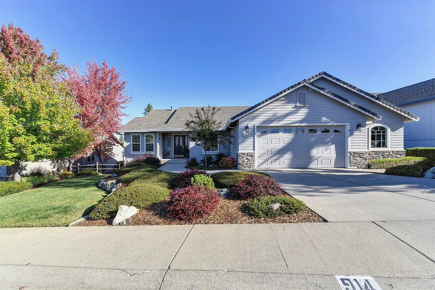 914 Morgan Ranch Dr photo 1
