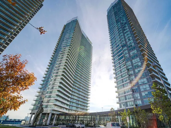 115 McMahon Dr #506, Toronto, ON M2K 0E3