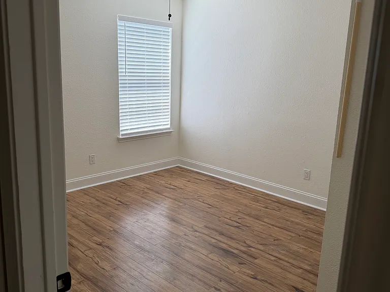 Upstairs bedroom #1