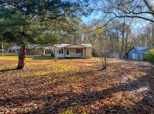 163 White Rd, Lucedale, MS 39452