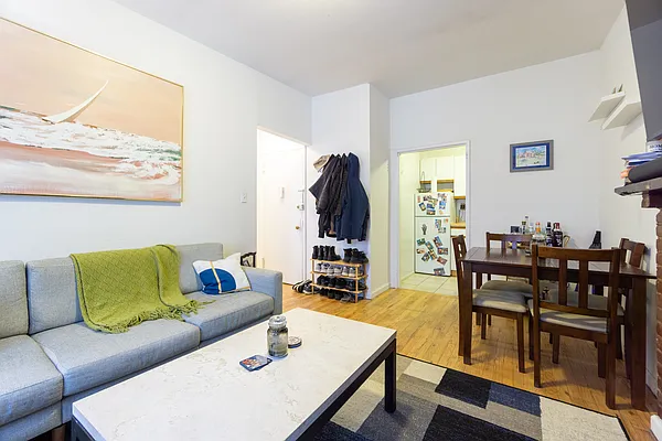 Rented by Compass | media 2