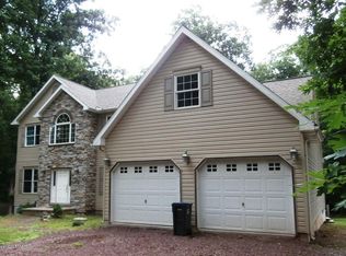 32 Deer Trl, Nesquehoning, PA 18240