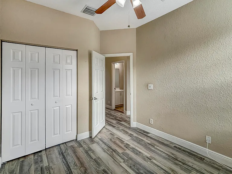 179 E Bay Cedar Cir — Photo 24