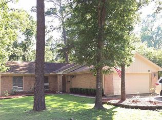 69 S Waxberry Rd, Spring, TX 77381