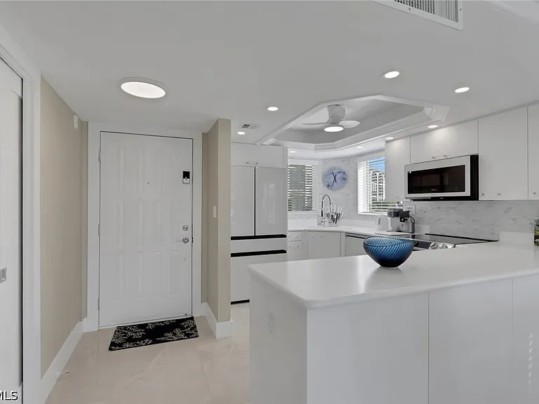 9 High Point Cir N #101 — Photo 16