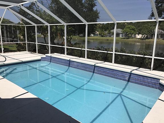 2nd image of 6410 Adrianne Ct