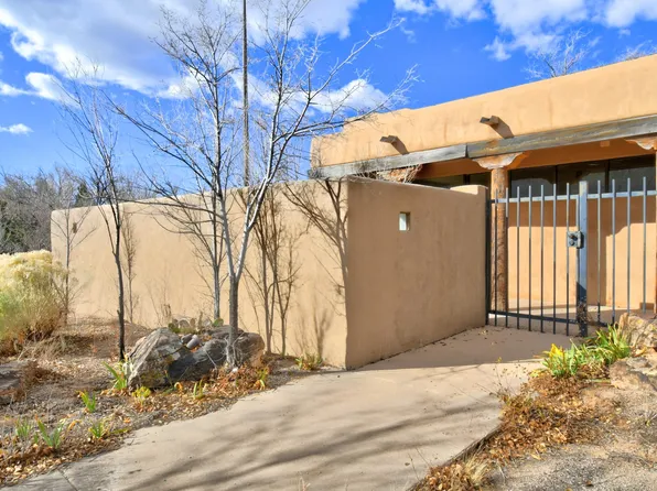 7 Post Office Pl, Placitas, NM 87043