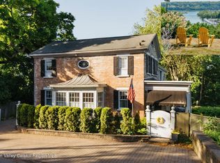 59 Hill St, Saugerties, NY 12477