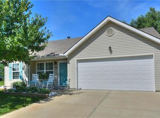 330 N Evergreen St, Gardner, KS 66030