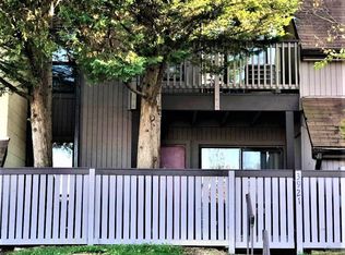 3921 Woodhue Pl, Alexandria, VA 22309