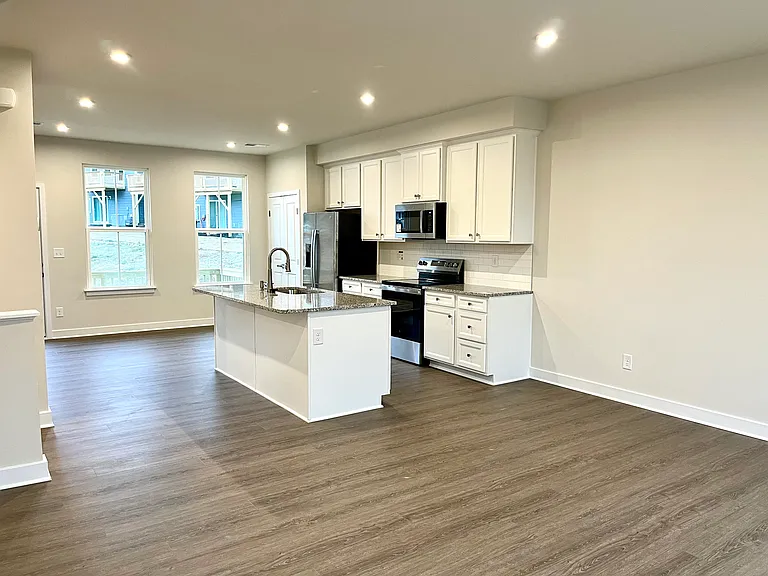 4125 Auburn Oak Ln — Photo 12