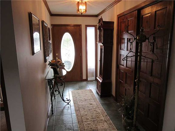 3rd image of 1028 Barcelona Dr