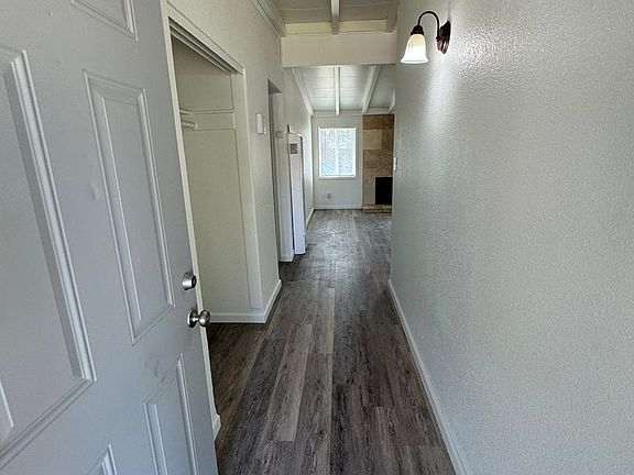 4th image of 724 Arthur Dr