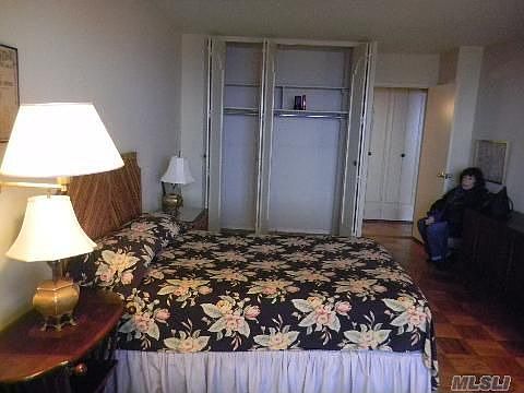 3rd image of 11011 Queens Blvd APT 24M