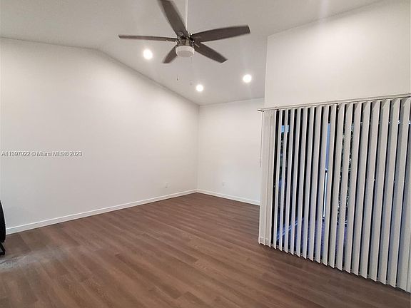4th image of 1211 S Independence Dr #1211E