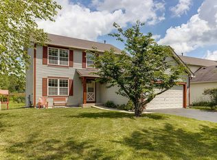 1284 E Greystone Dr, Round Lake Beach, IL