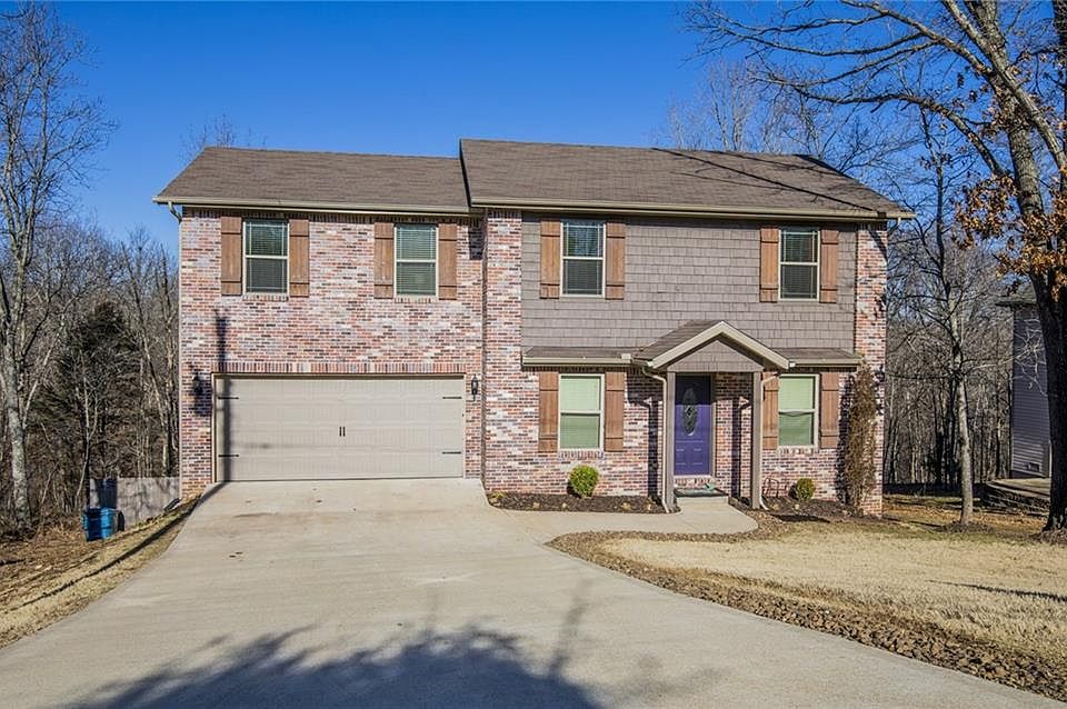 1st image of 34 Marionet Ln