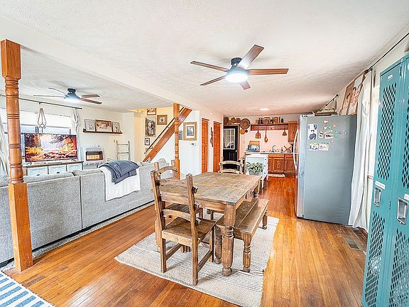 5th image of 1638 Cedgap Rd