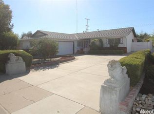 1102 Arboleda Dr, Modesto, CA 95351