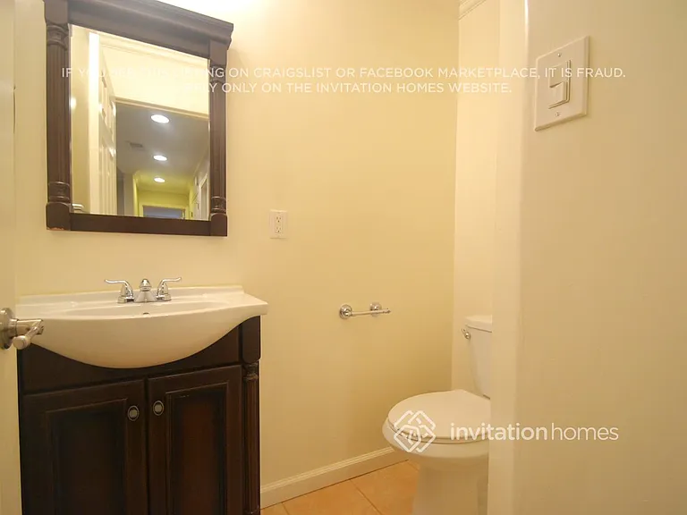 13425 Ebell St — Photo 10