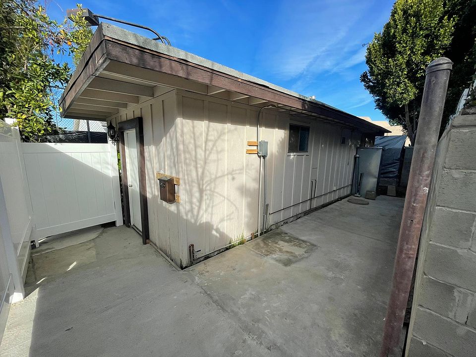 Guest house