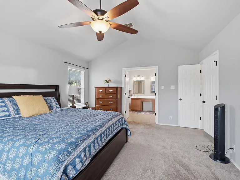 16954 Darien Wing — Photo 23