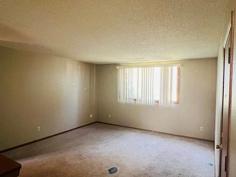 967 Boston Way — Photo 1