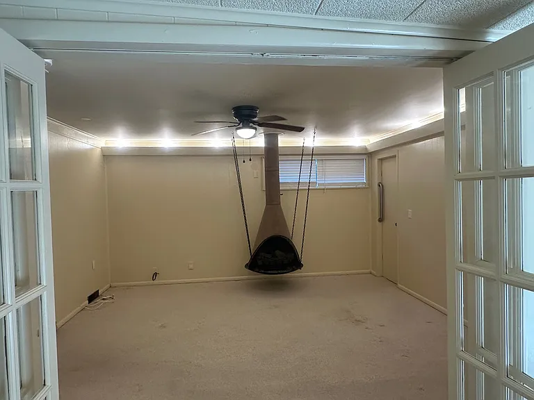 Den/Family Room