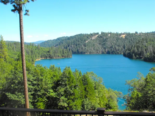 19290 Country Ln, Grass Valley, CA 95945