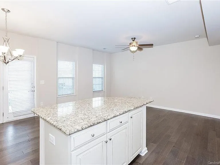 11122 Jc Murray Dr NW — Photo 5