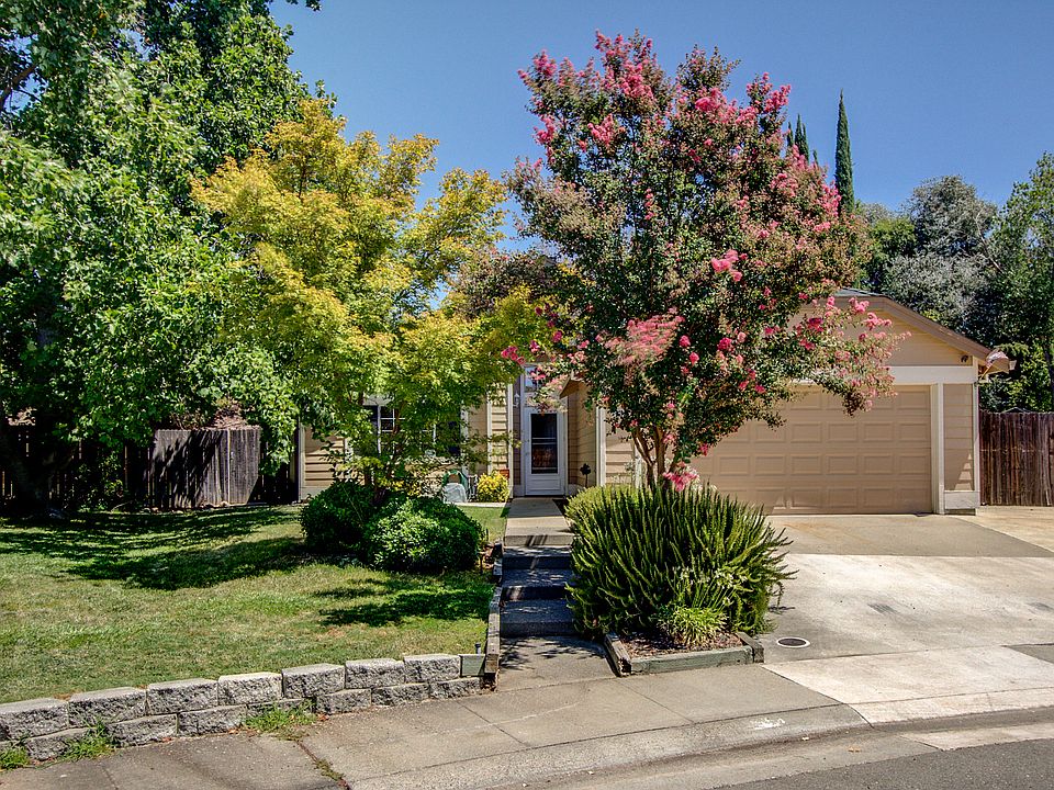 1st image of 1432 Southwood Way