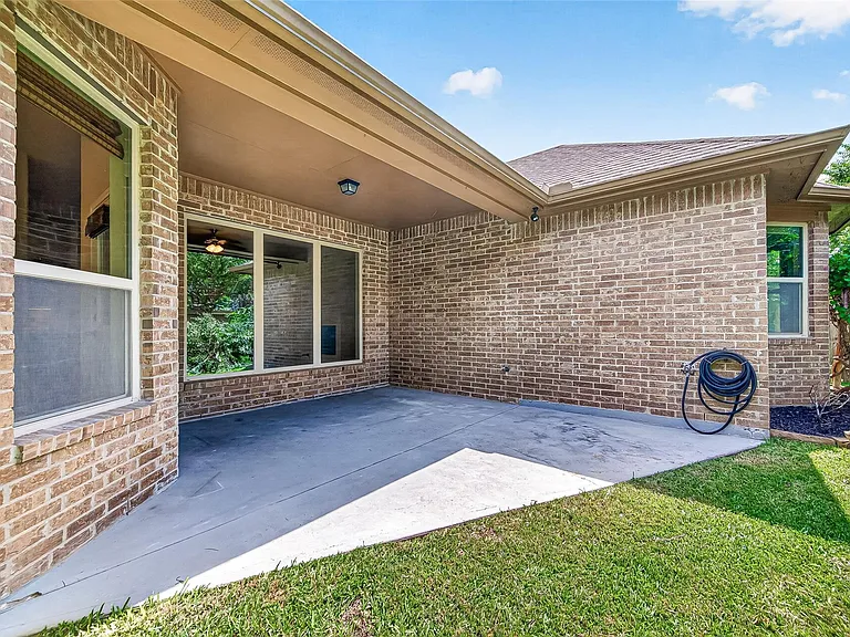 111 Pheasant Run Dr — Photo 42