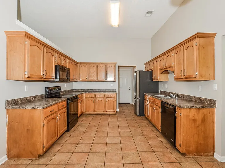 9150 Tahoe Dr — Photo 9