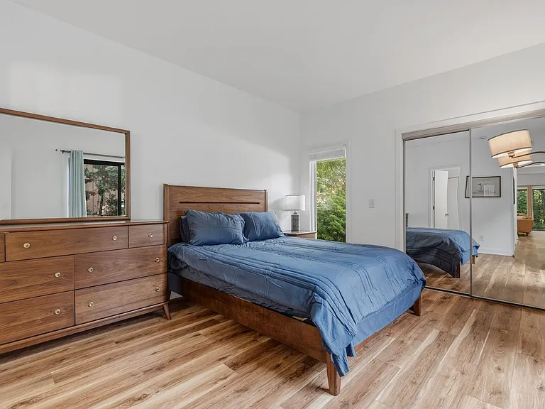 8 Ellsworth Ct — Photo 7