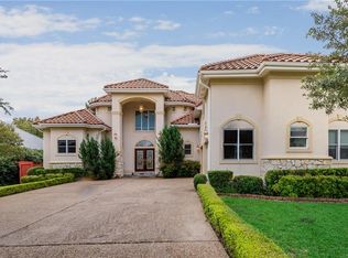 1220 Travis Cir S, Irving, TX 75038