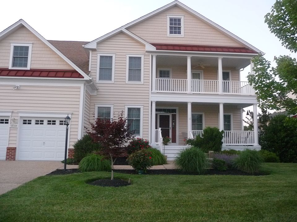1st image of 38359 Virginia Dr