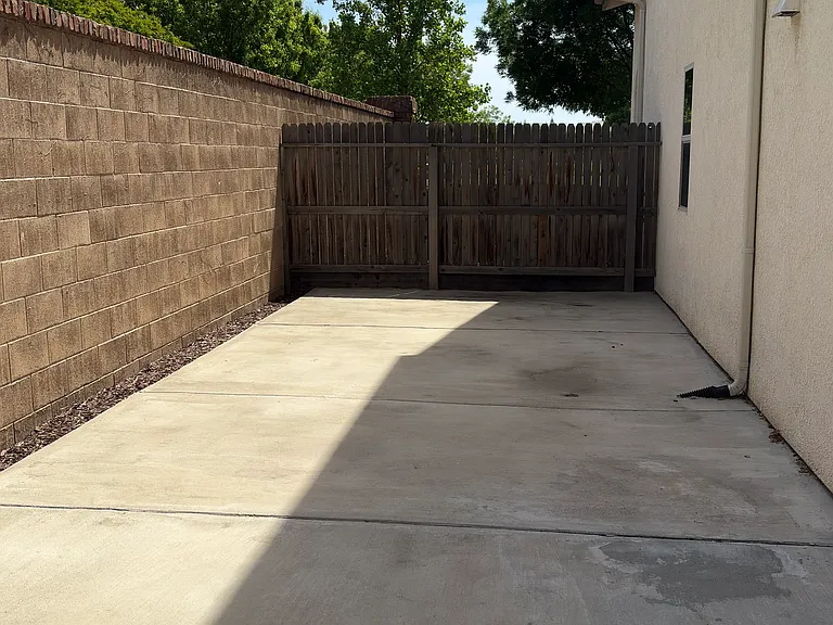 2395 Narvaez Way — Photo 16