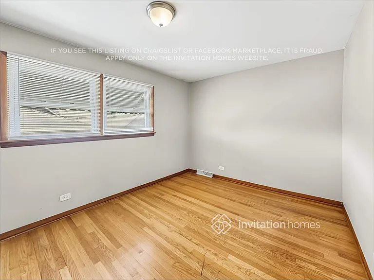 6447 W 63rd Pl — Photo 12