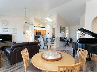 1490 N Sage Sparrow Rd, Green Valley, AZ 85614