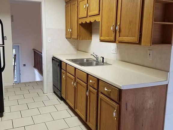 4th image of 2710 NW 6th St