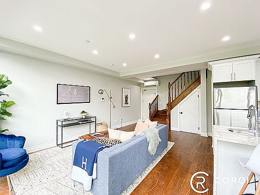 3rd image of 948 Herkimer St #3A